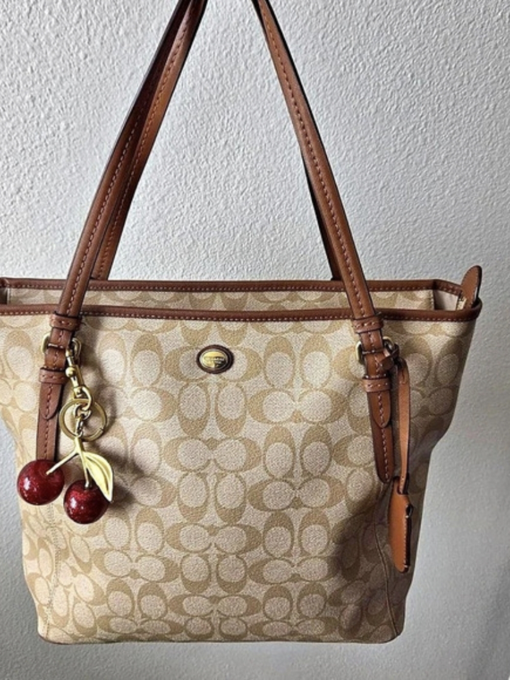 Coach City Zip Top Tote In Signature Canvas Beige & Brown